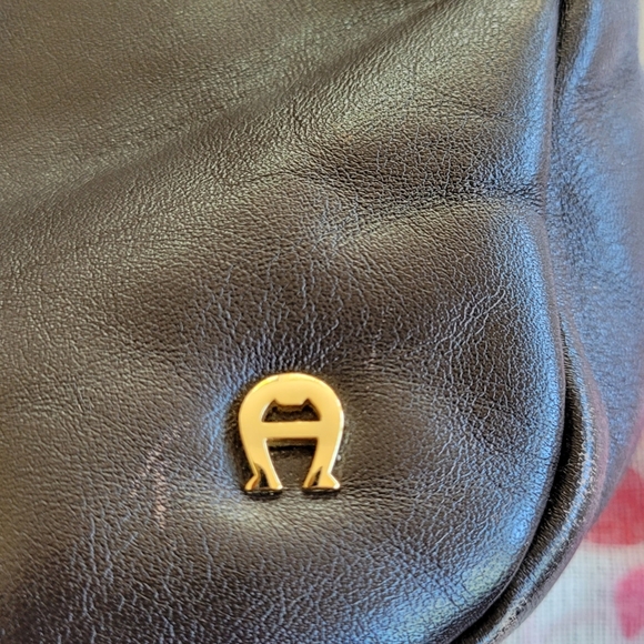 Etienne Aigner Vintage Dark Brown Shoulder Bag - Picture 3 of 10